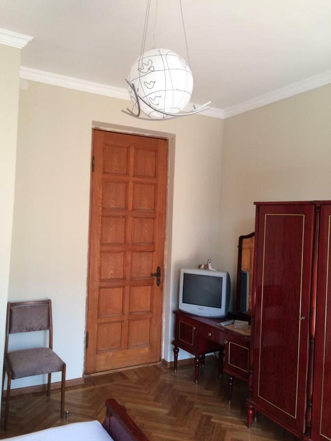 Cozy Guest House In Old Batumi Eksteriør bilde