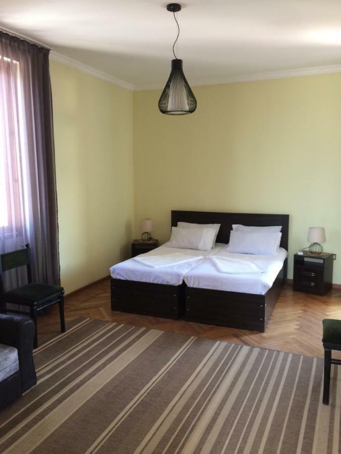 Cozy Guest House In Old Batumi Eksteriør bilde